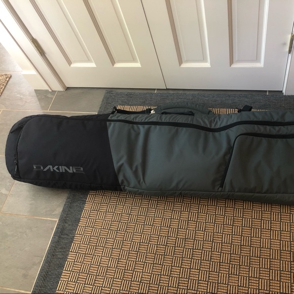 Dakine Handbags - Dakine Snowboard Bag